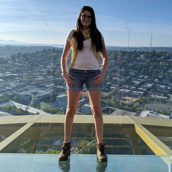 Meet your Posher, Janell - Picture 8 of 8